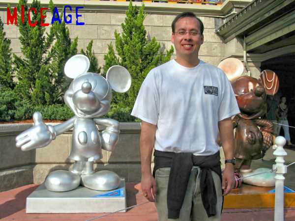 That silver Mickey was created by Disneylands Entertainment Art department.